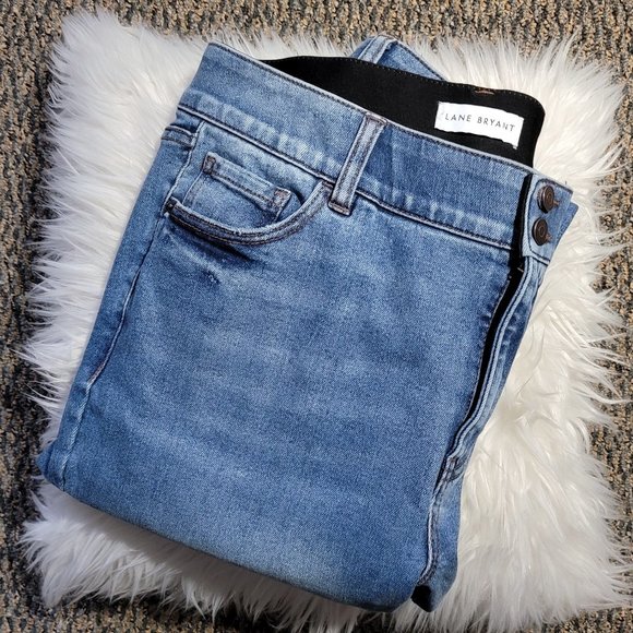 EUC Lane Bryant Medium Wash High Waisted Distressed Jeans Size 16 - Picture 1 of 12